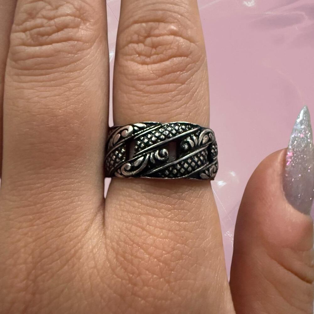 Vintage boho tribal 925 Sterling Silver ornate chain link thick band ring